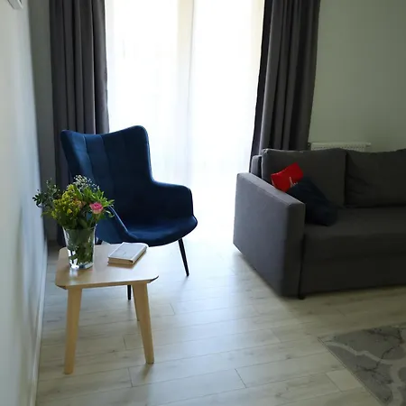 Numer 4 Bory 6a Apartment